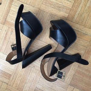 Black Strappy 6 Inch Heels (SIZE 7)